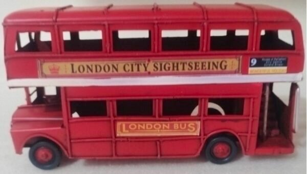 Medium Bus (25x14x9 cm) - ATBSMD